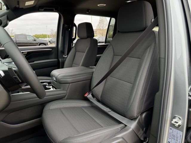 New 2026 Chevrolet Suburban LS w/ LS Custom Edition RWD image 20