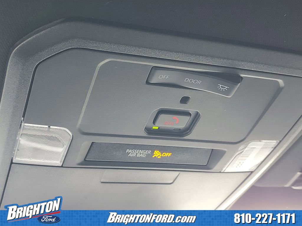 Used 2025 Toyota Tacoma TRD Sport AWD/4WD image 26