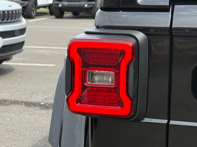 New 2026 Jeep Wrangler Unlimited Rubicon image 14