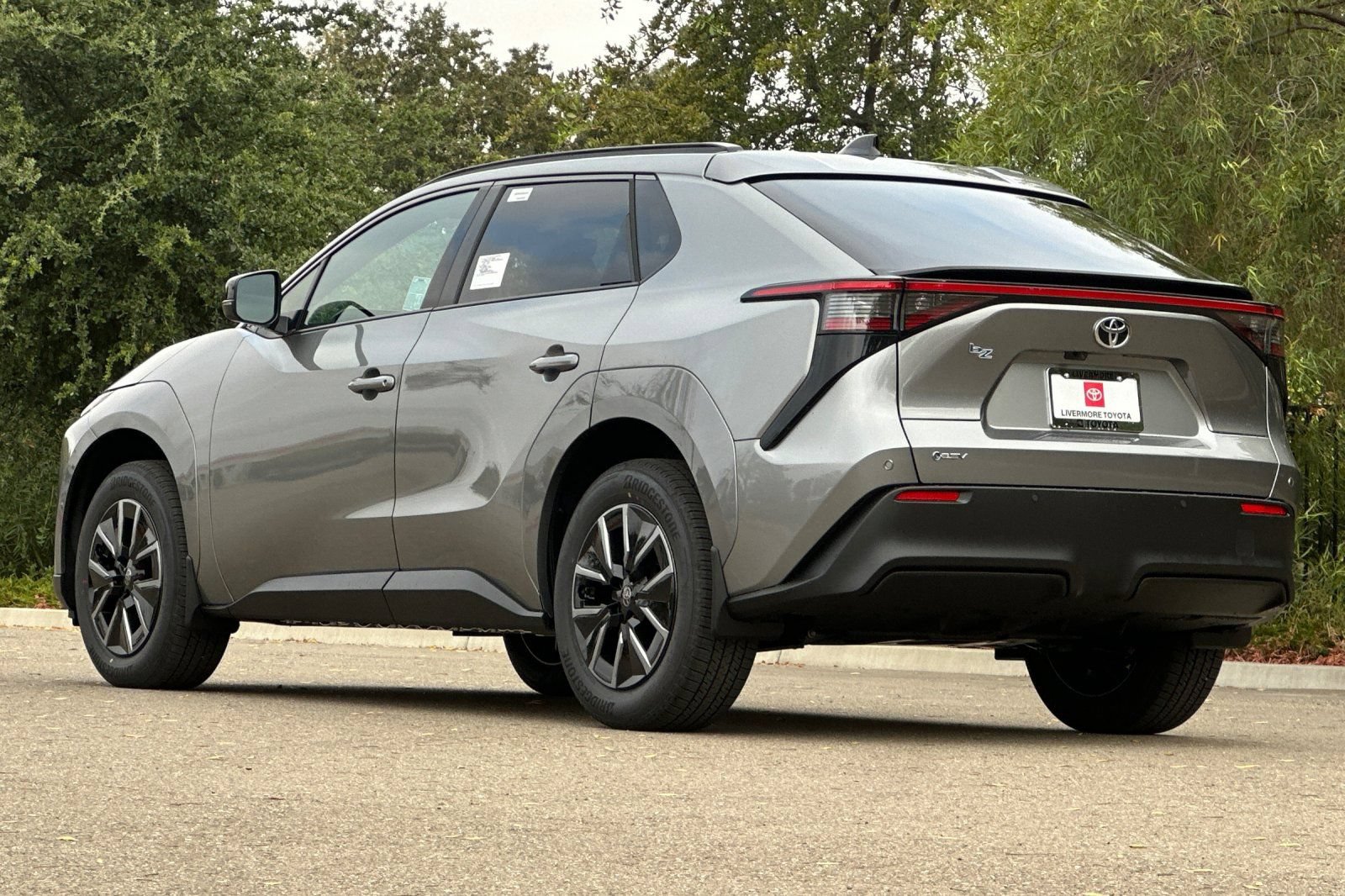 New 2026 Toyota bZ FWD image 6