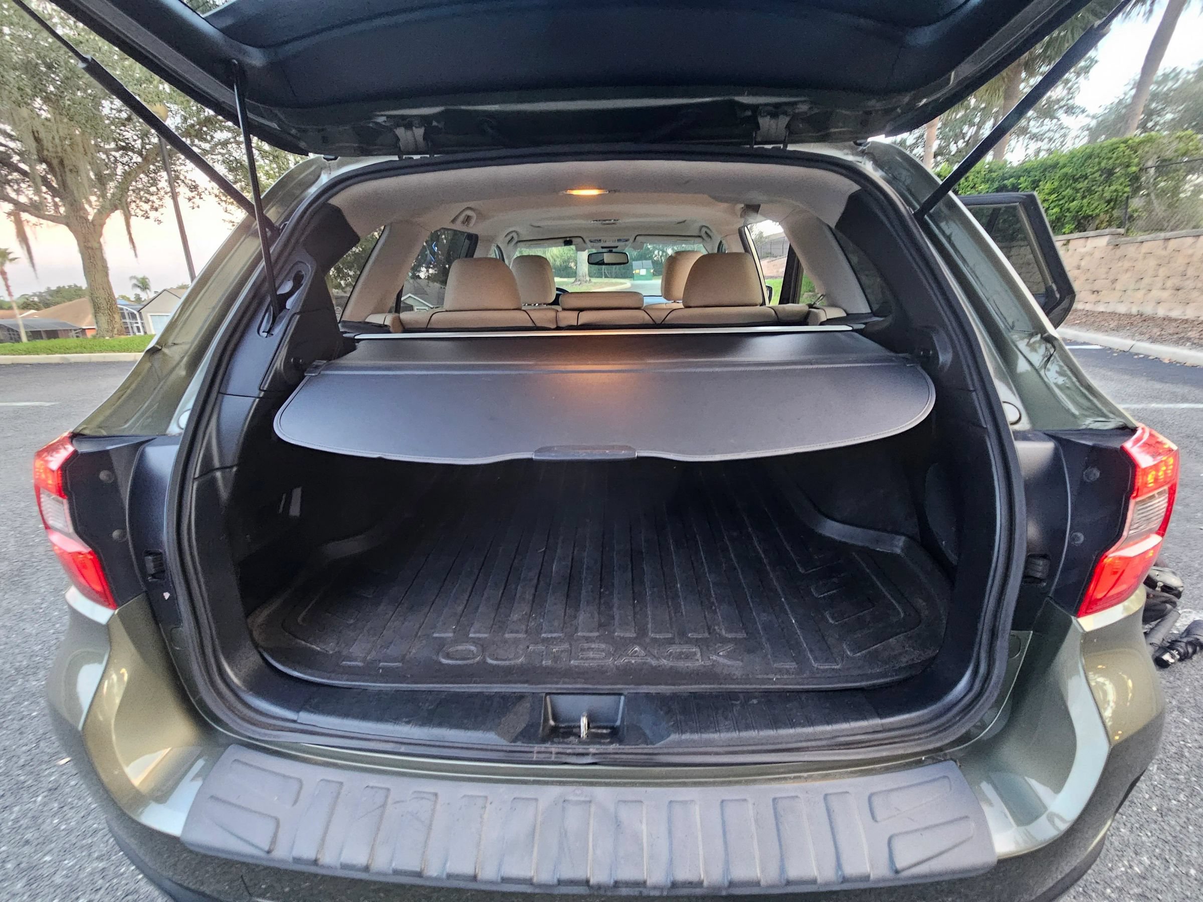 Used 2015 Subaru Outback 2.5i Limited AWD/4WD image 22