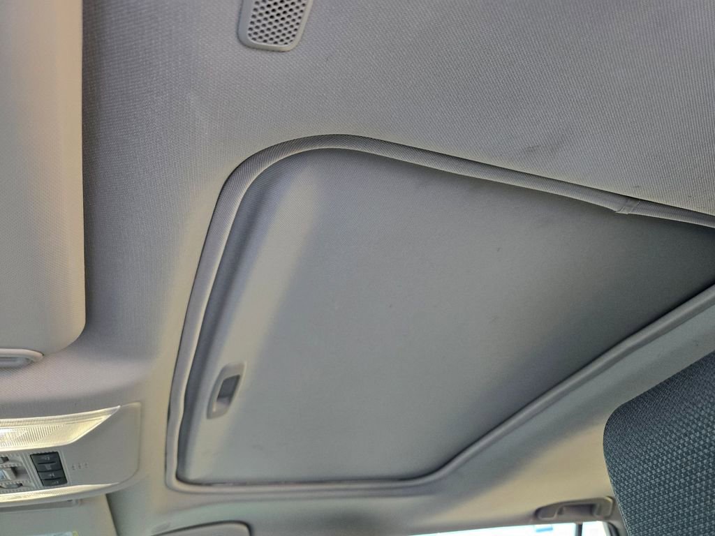 Used 2024 Toyota RAV4 XLE w/ Convenience Package image 31