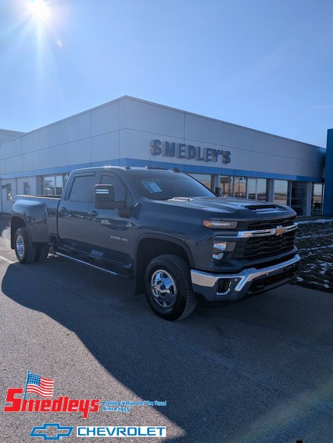 Certified 2025 Chevrolet Silverado 3500 LT w/ Safety Package image 1