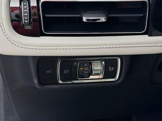 New 2026 Lincoln Aviator 2WD image 10