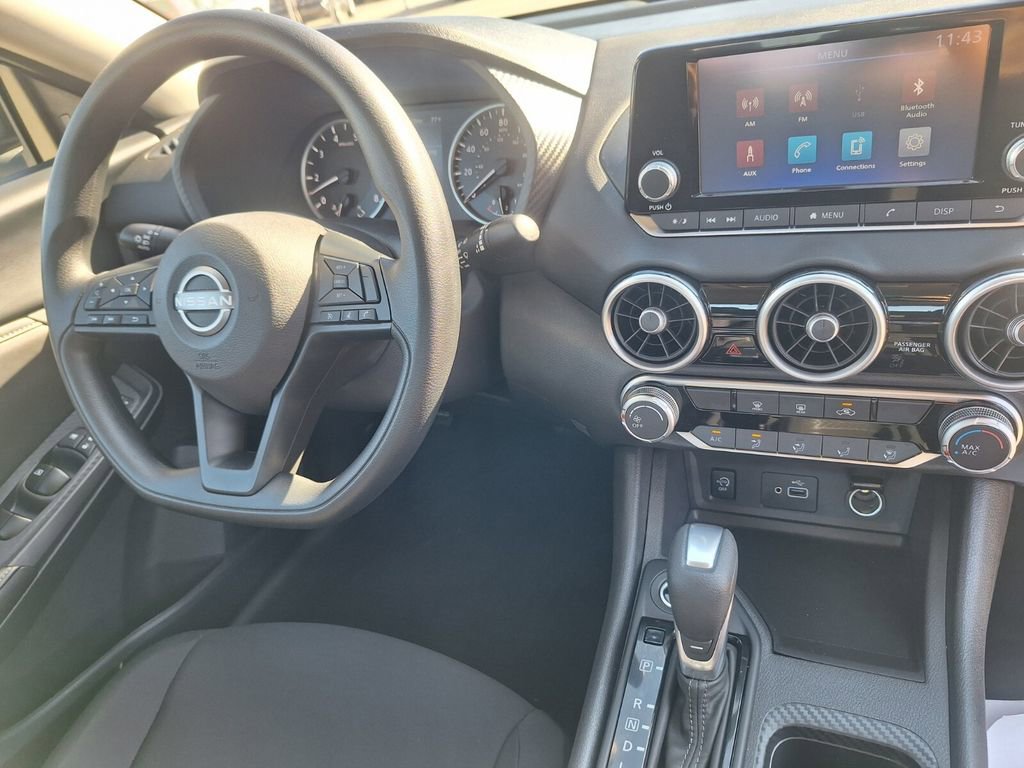 Certified 2025 Nissan Sentra S image 30