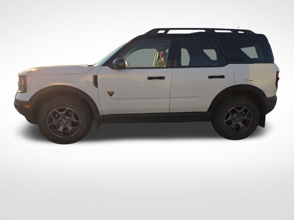 Used 2023 Ford Bronco Sport Badlands image 3