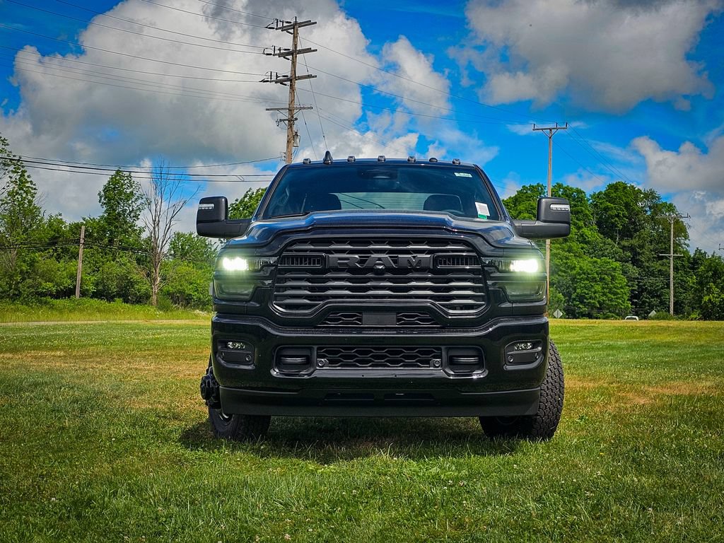 New 2026 RAM 3500 Big Horn AWD/4WD image 11