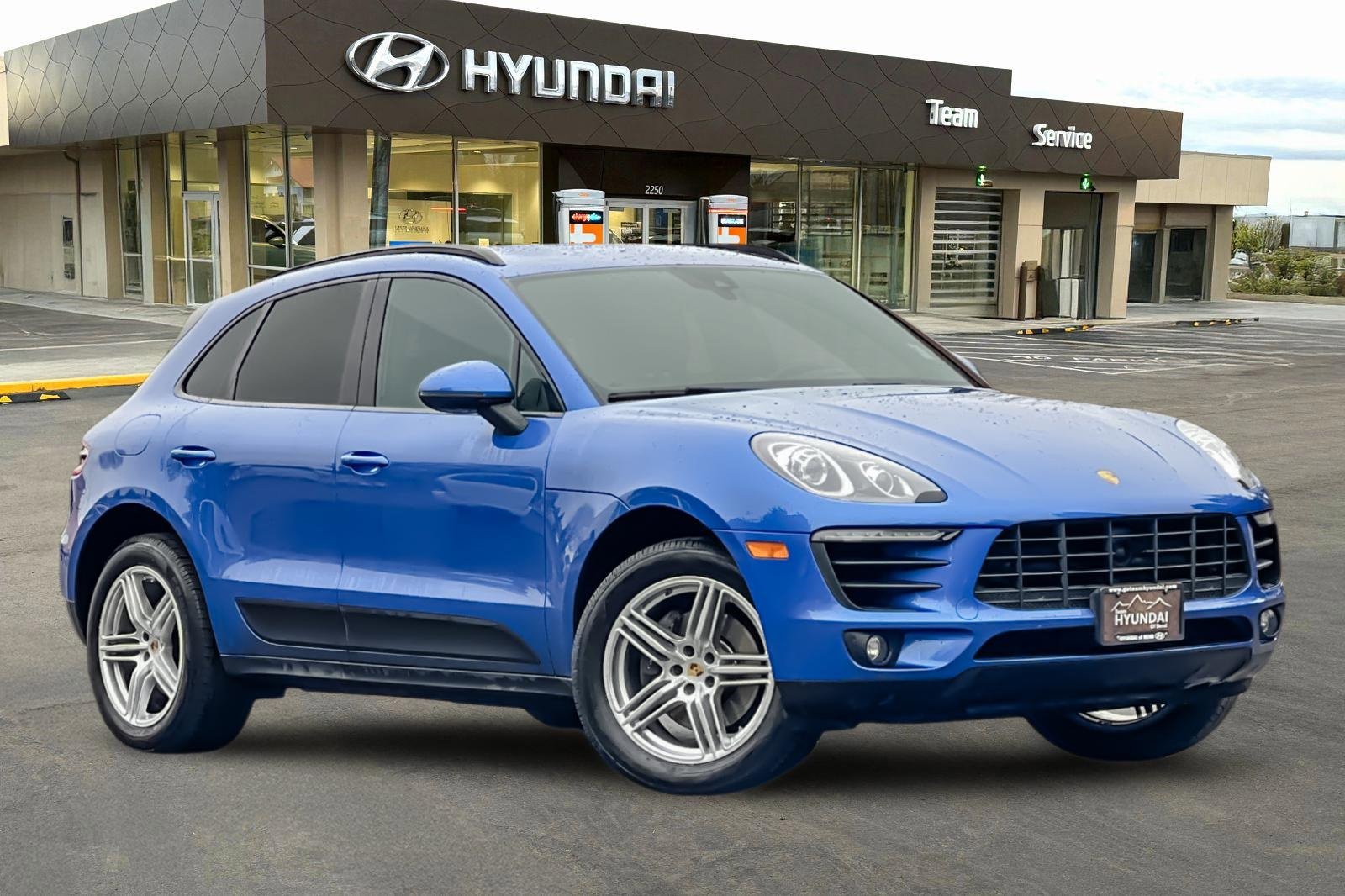 Used 2018 Porsche Macan image 2