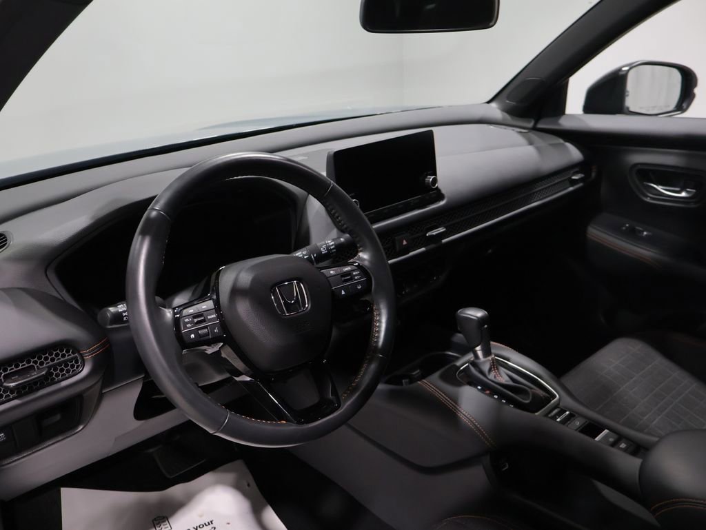 Used 2023 Honda HR-V Sport image 16