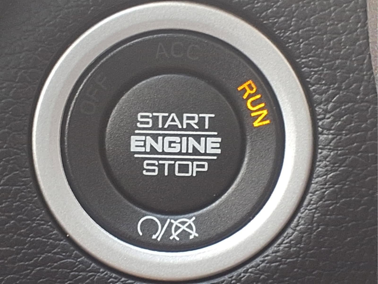 Used 2024 RAM 2500 Laramie AWD/4WD image 15
