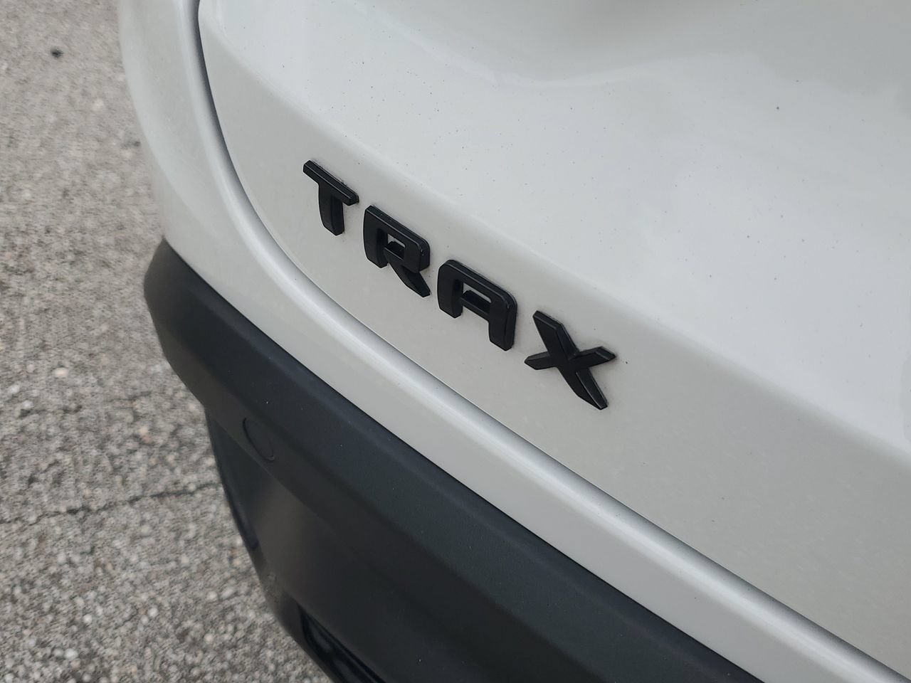 Used 2025 Chevrolet Trax RS w/ Driver Confidence Package FWD image 6