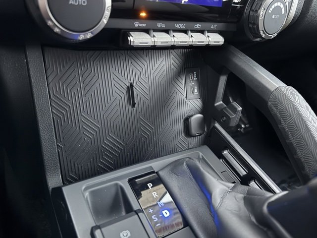 Certified 2024 Toyota Tacoma TRD Off-Road image 15