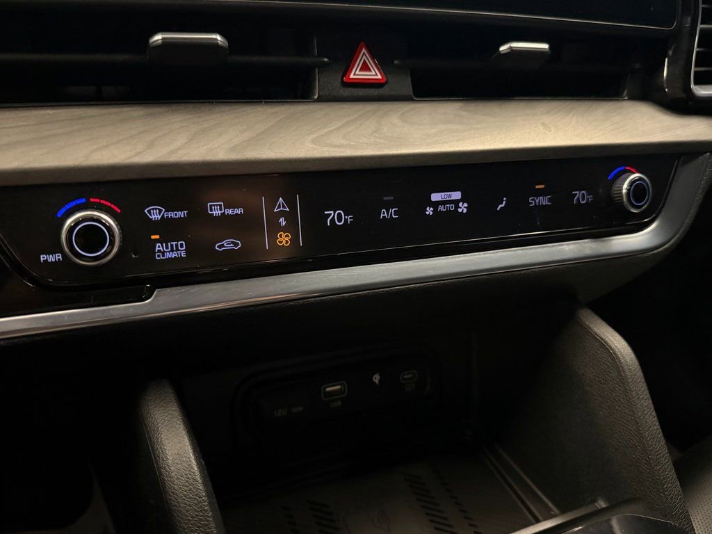 Used 2023 Kia Sportage X-Line w/ X-Line Premium Package image 14