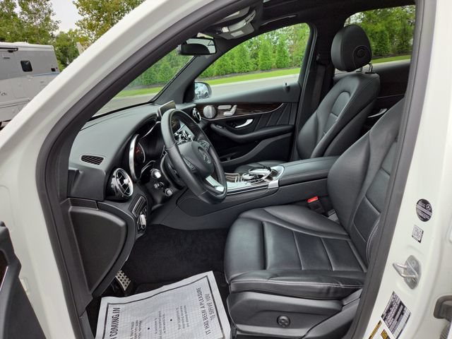 Certified 2019 Mercedes-Benz GLC 300 4MATIC image 23