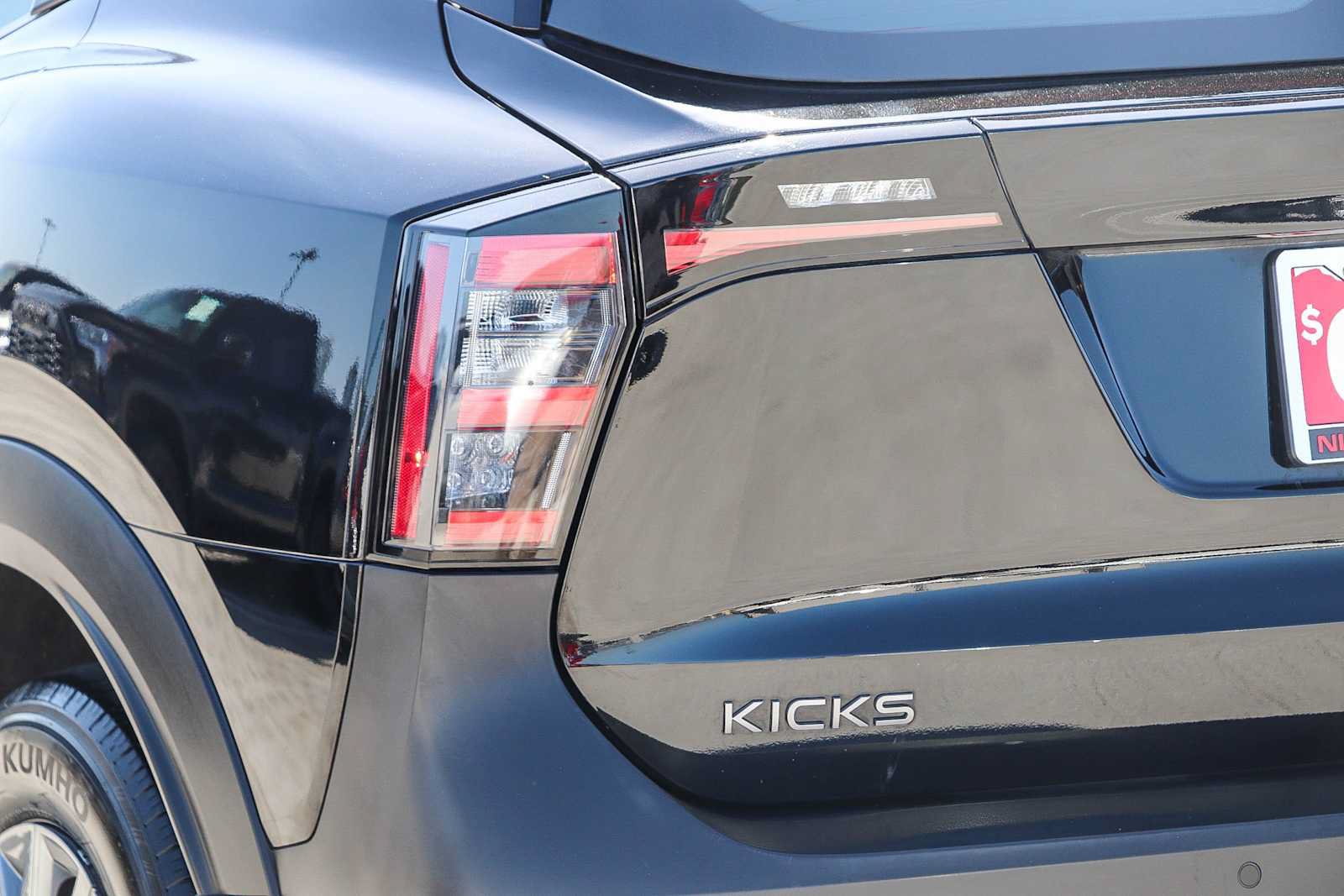 Used 2025 Nissan Kicks S FWD image 9