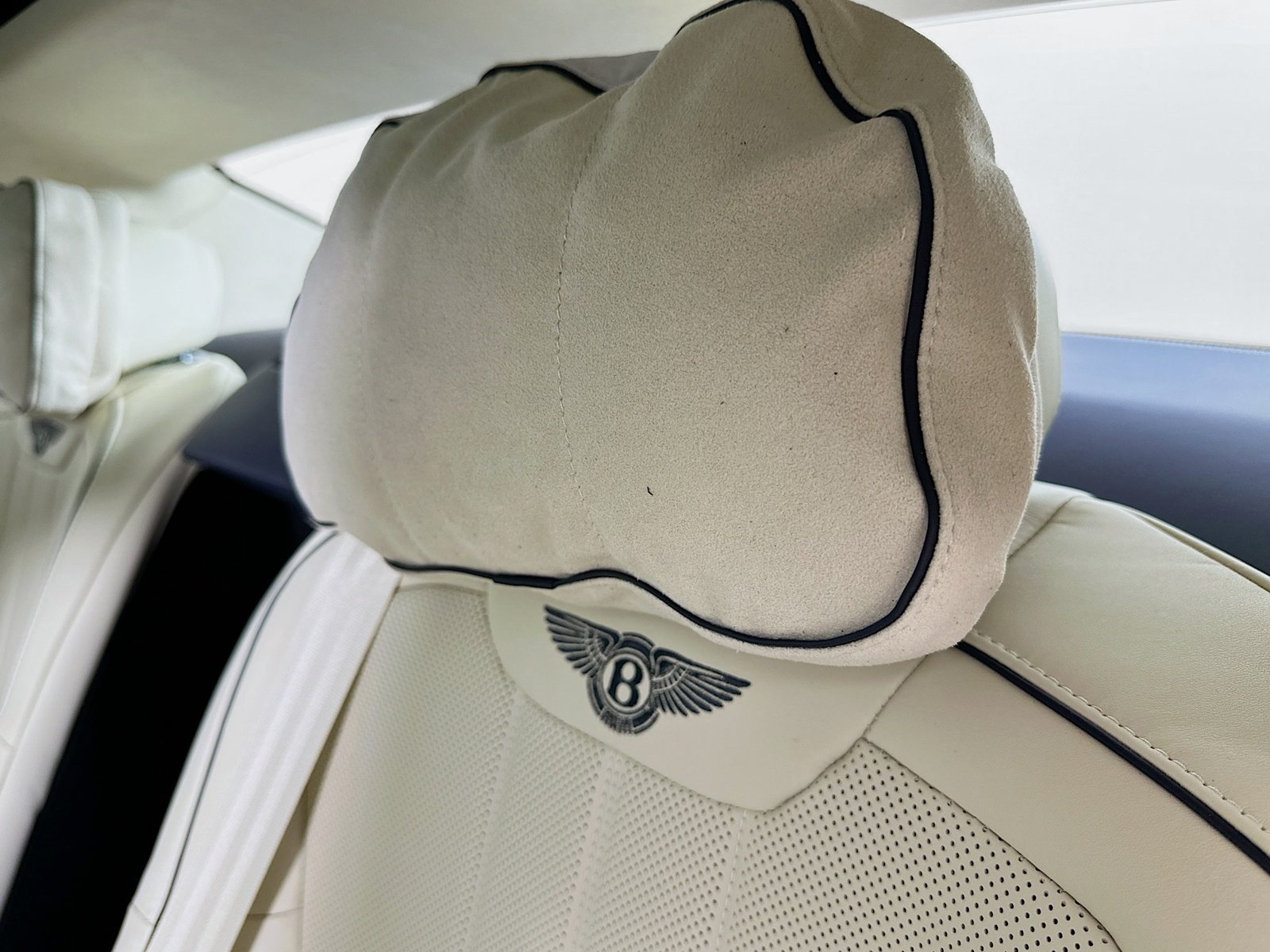 New 2026 Bentley Flying Spur V8 AWD/4WD image 66