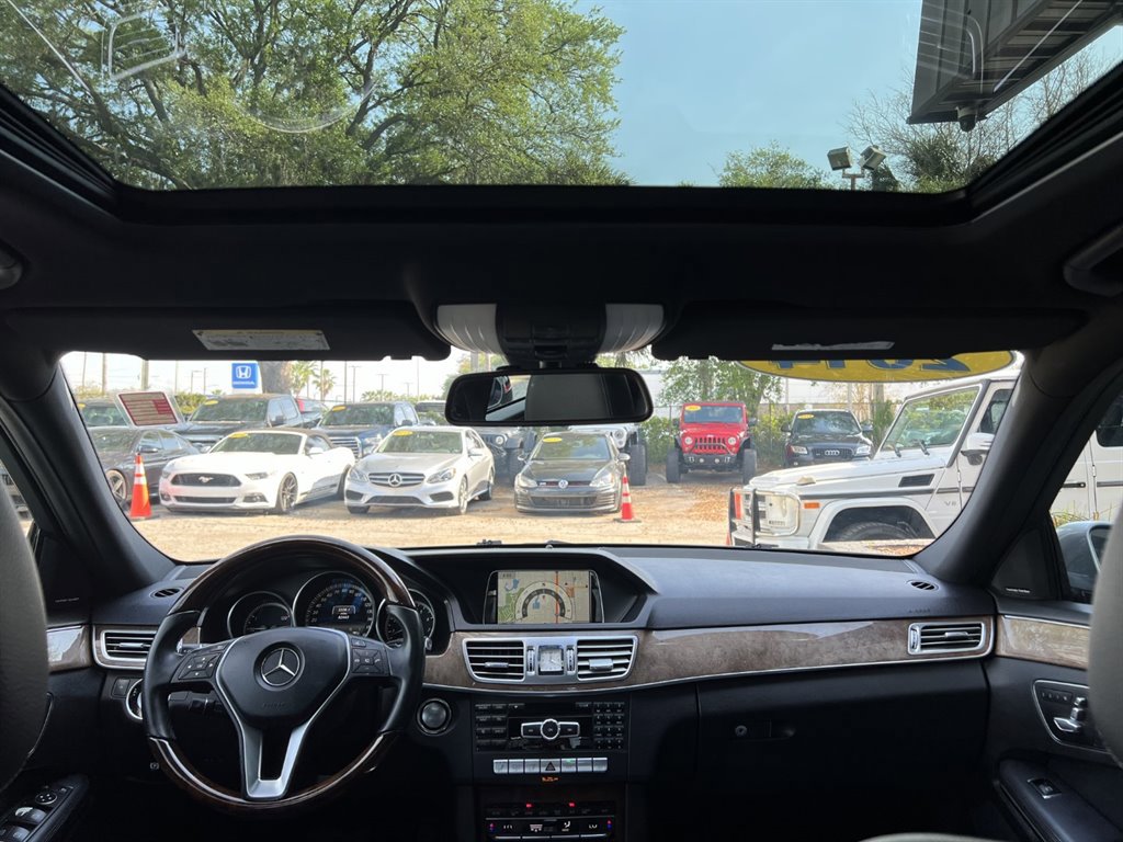 Used 2014 Mercedes-Benz E 350 4MATIC Sedan w/ Premium 1 Package image 20