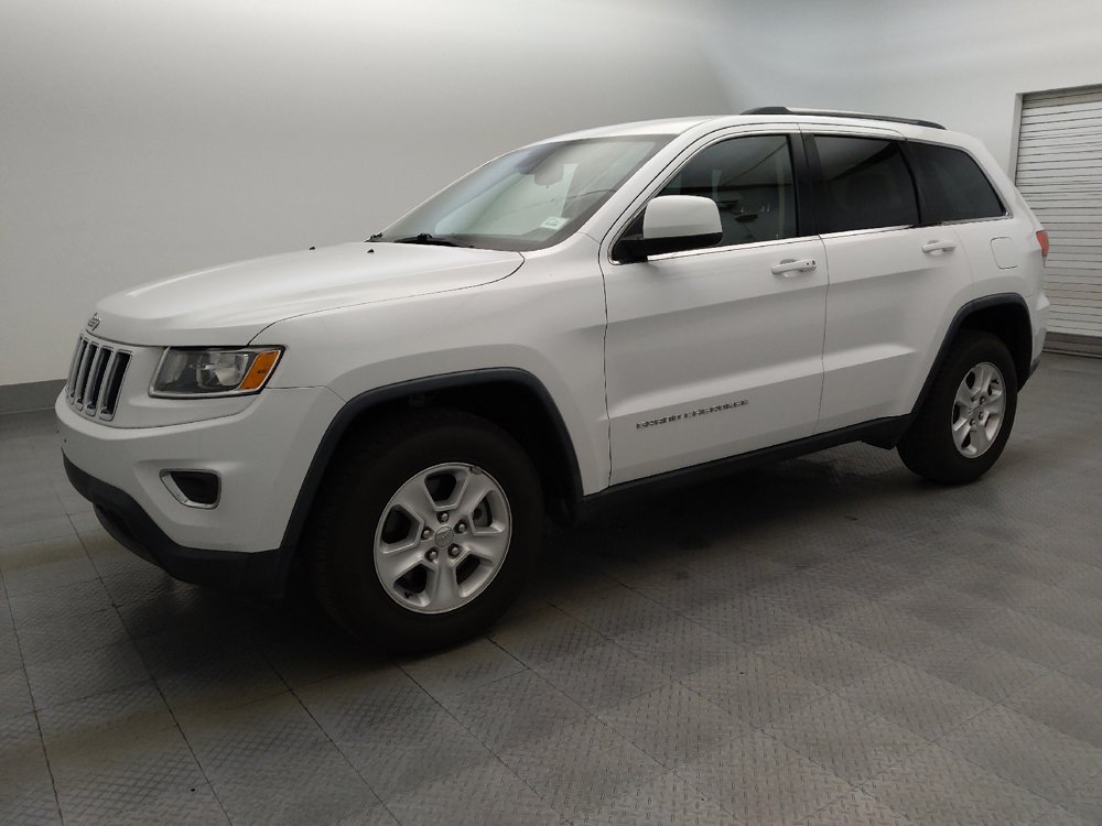 Used 2016 Jeep Grand Cherokee Laredo w/ Quick Order Package 23E RWD image 2