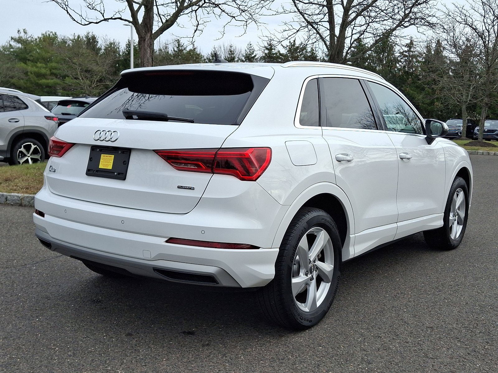 Used 2020 Audi Q3 2.0T Premium w/ Convenience Package AWD/4WD image 6