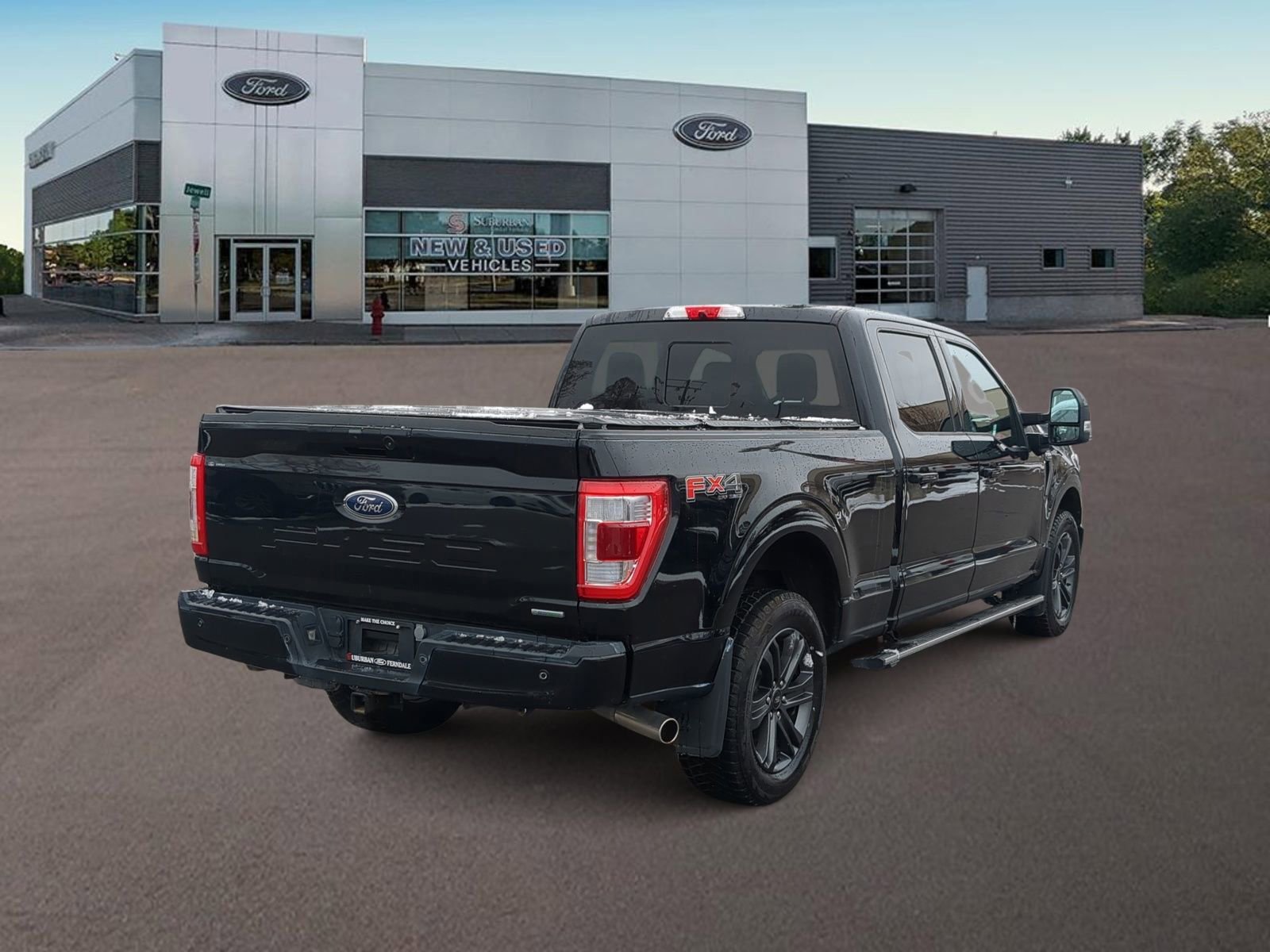 Used 2023 Ford F150 Lariat w/ Equipment Group 502A High image 11