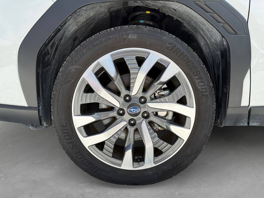Used 2025 Subaru Forester Touring AWD/4WD image 9
