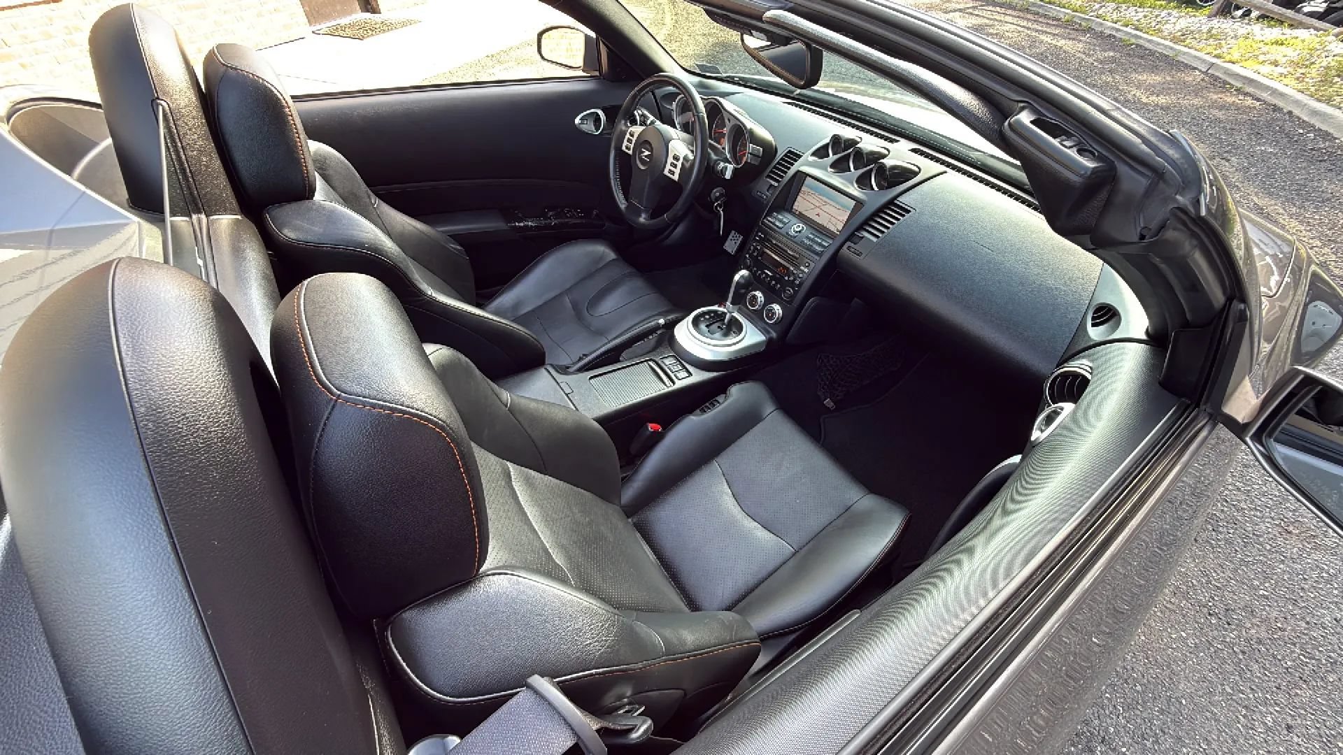 Used 2007 Nissan 350Z Touring RWD image 52