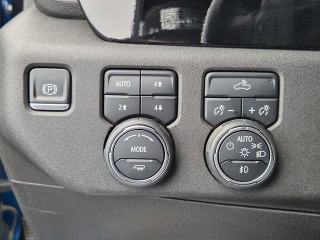 Used 2022 Chevrolet Silverado 1500 RST w/ Z71 Off-Road Package AWD/4WD image 20