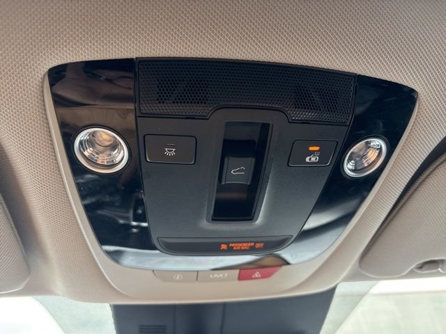 Certified 2022 Kia Sorento SX image 16