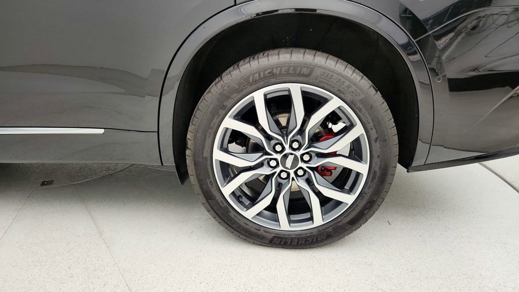 Used 2024 Cadillac XT6 Sport w/ Technology Package image 9