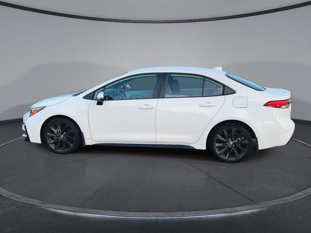 Used 2024 Toyota Corolla SE FWD image 5
