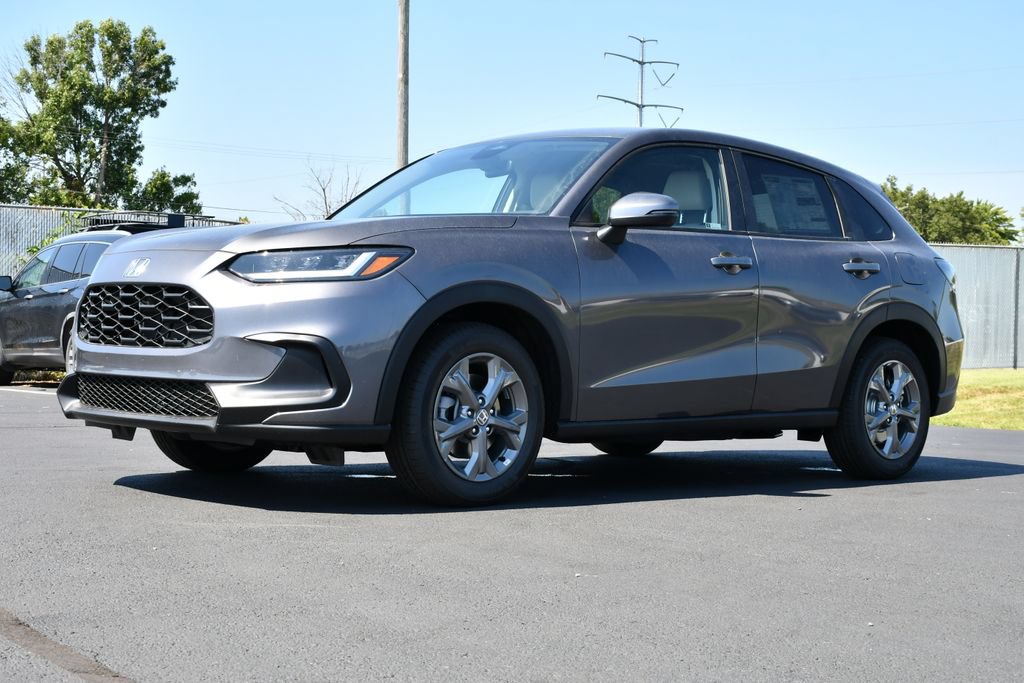 New 2027 Honda HR-V LX image 3