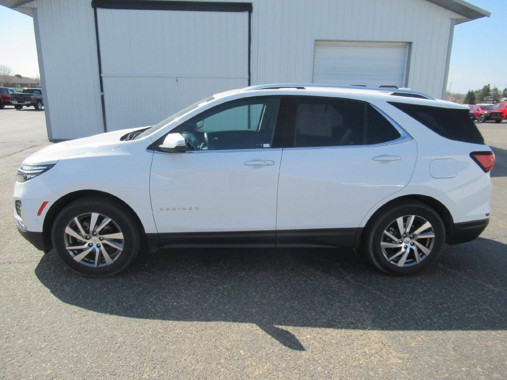Certified 2023 Chevrolet Equinox Premier AWD/4WD image 8