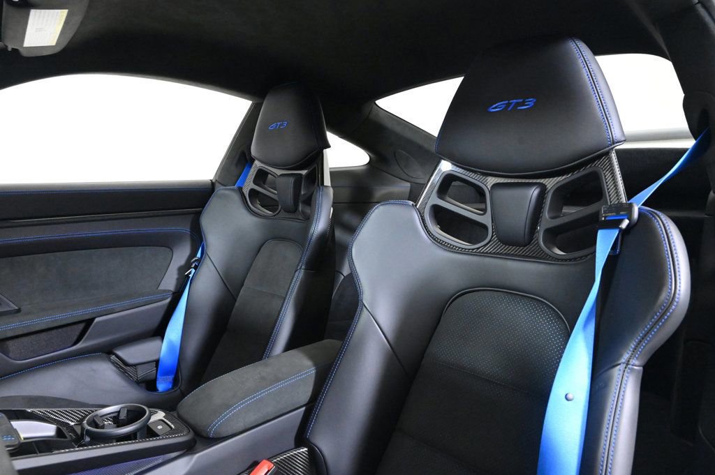Certified 2022 Porsche 911 GT3 image 5