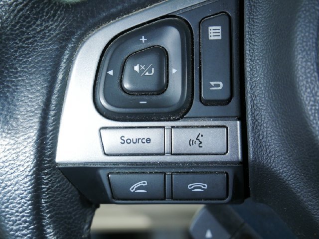 Used 2017 Subaru Outback 2.5i Limited AWD/4WD image 27