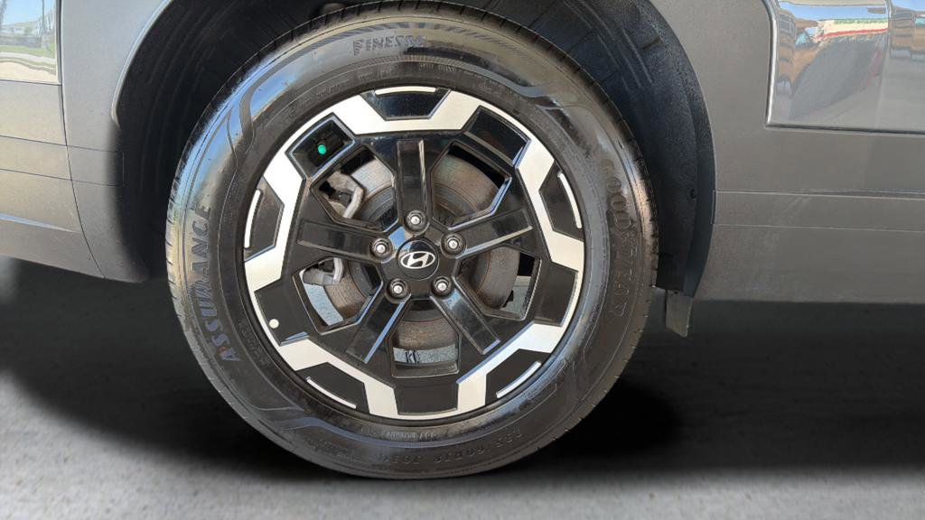 Used 2026 Hyundai Santa Fe SEL AWD/4WD image 13