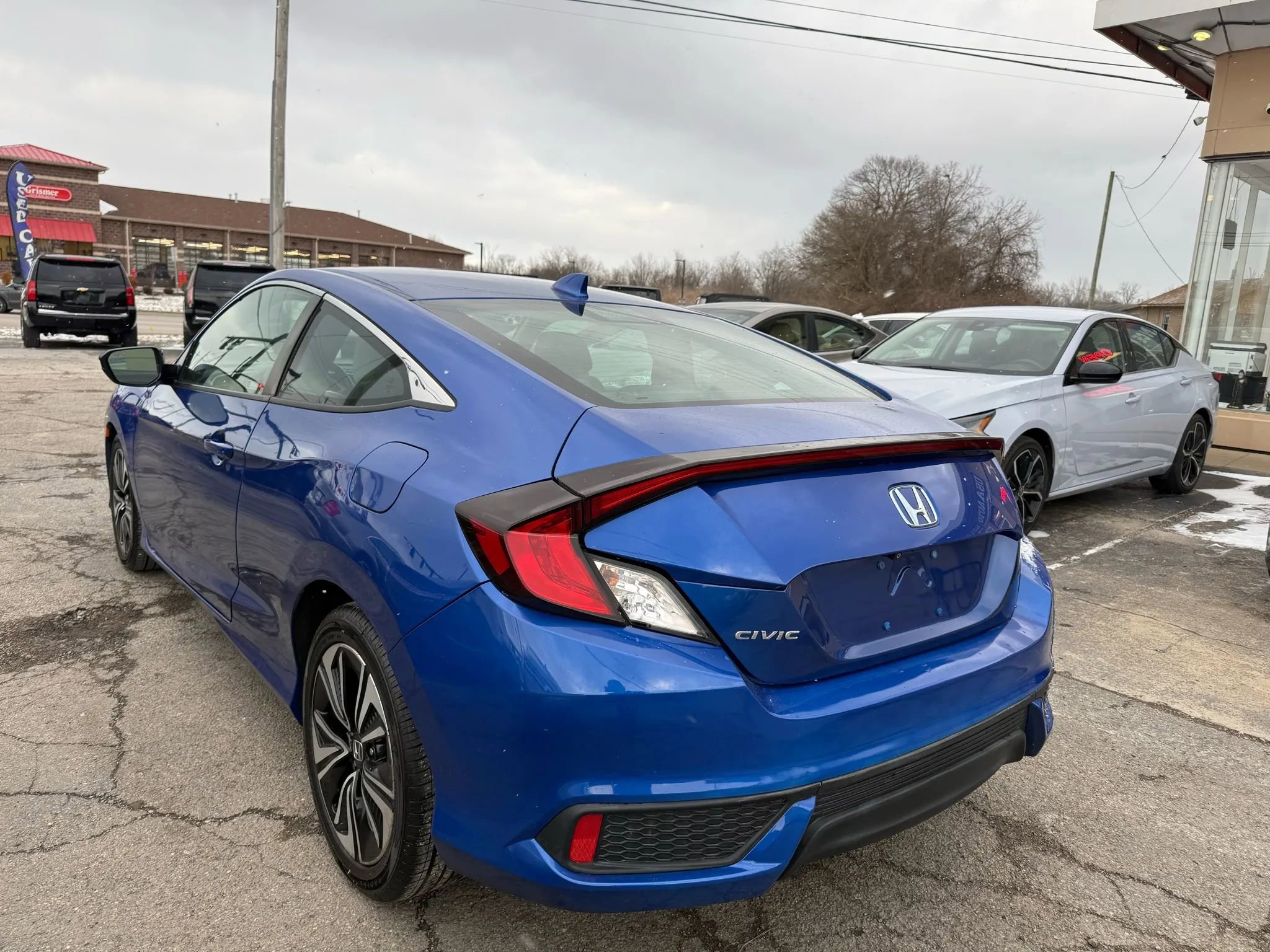 Used 2018 Honda Civic EX-T image 4