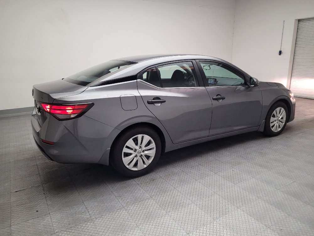 Used 2025 Nissan Sentra S FWD image 10