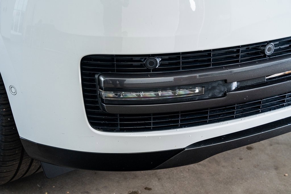 Used 2024 Land Rover Range Rover SE image 20
