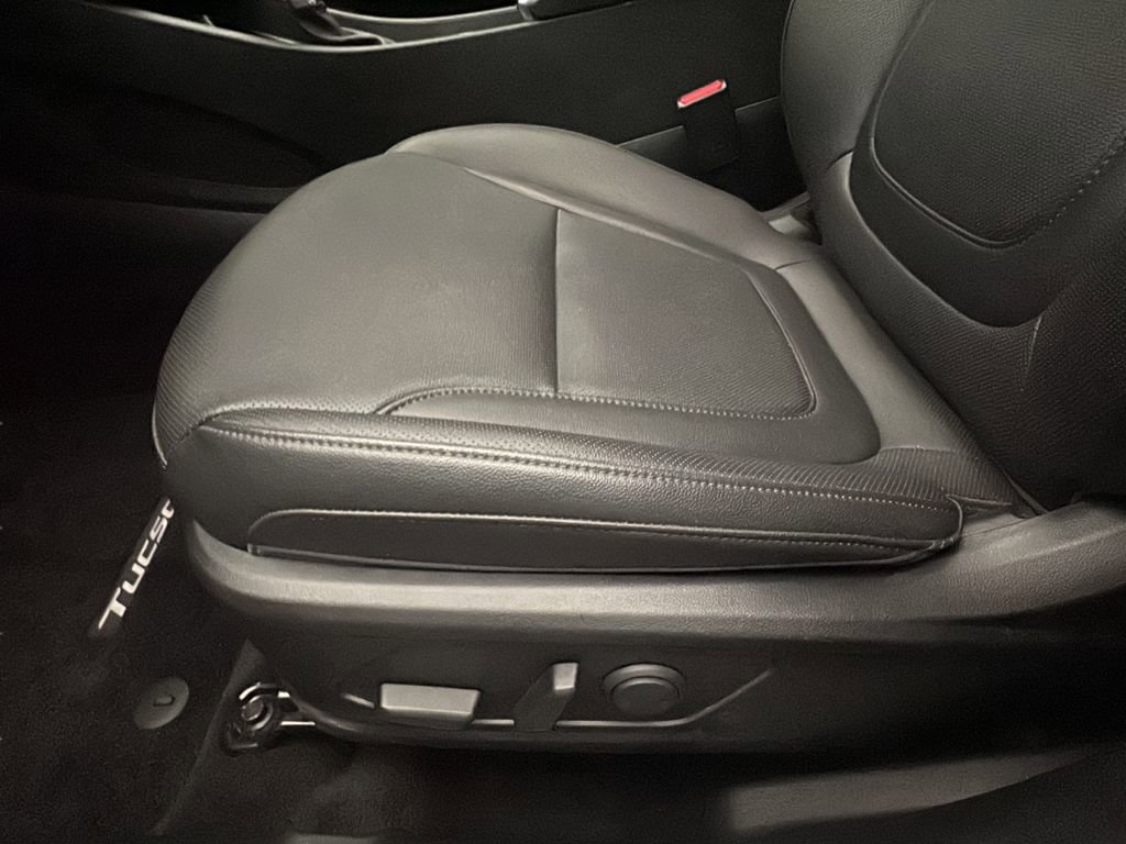 Certified 2025 Hyundai Tucson SEL image 10
