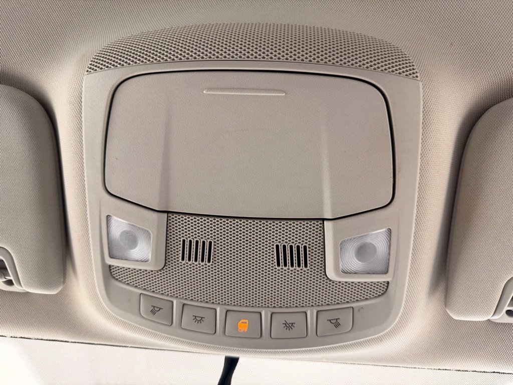 Used 2015 Ford Fusion Titanium image 37