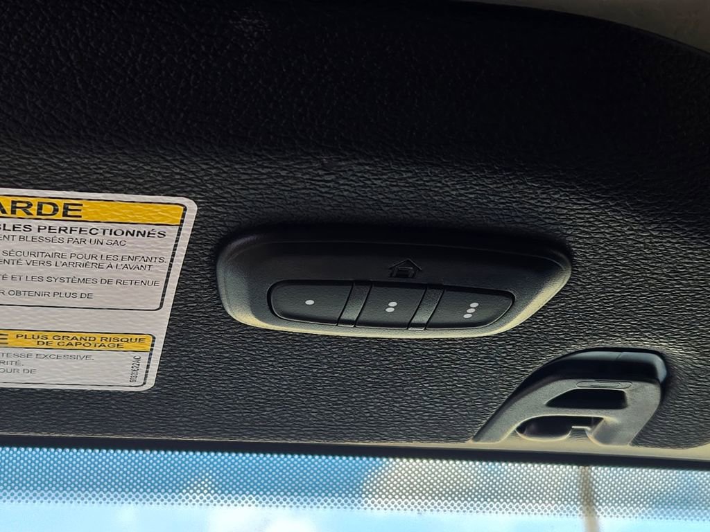 Used 2022 Jeep Wrangler Unlimited Sport image 36