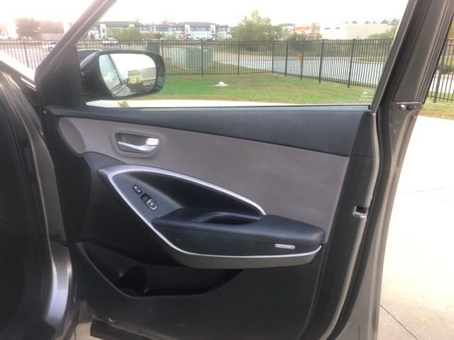 Used 2017 Hyundai Santa Fe Sport image 32