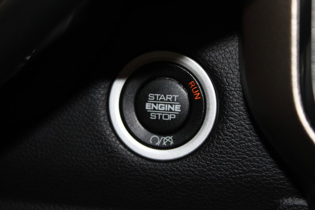 Used 2019 RAM 2500 Laramie w/ Black Appearance Package image 40