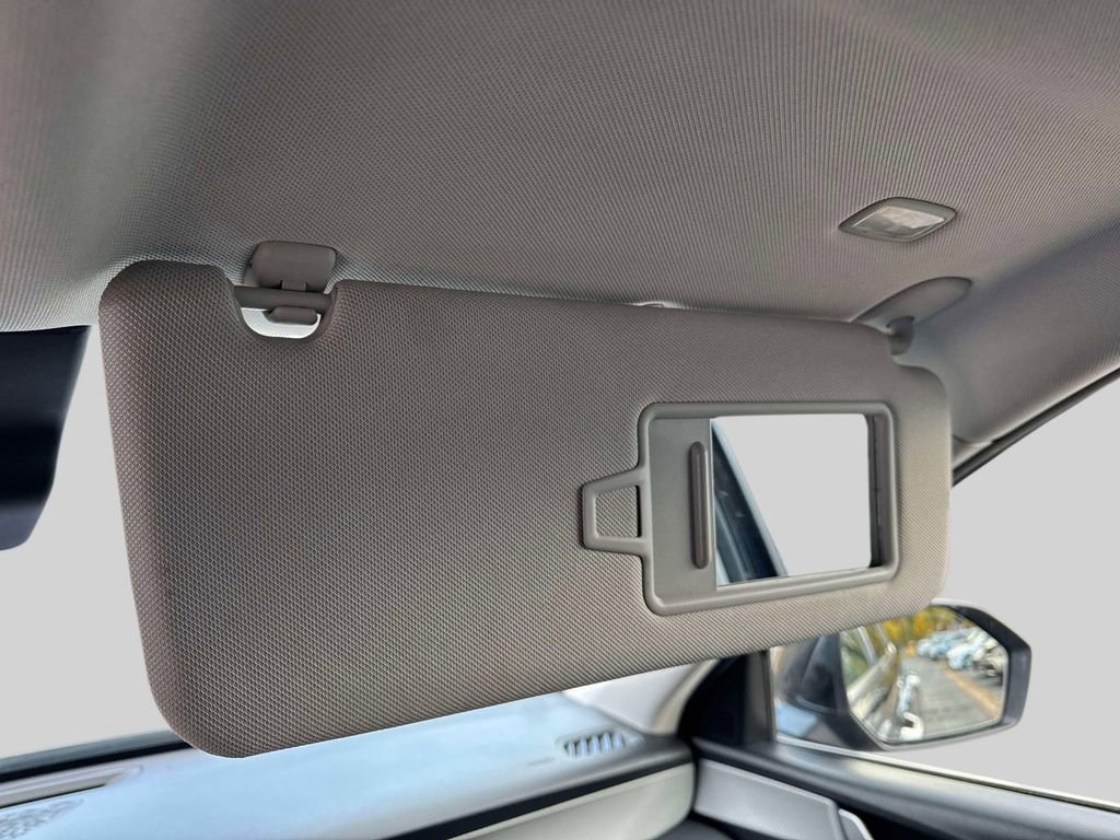 Used 2023 Hyundai Palisade SE w/ Cargo Package image 29