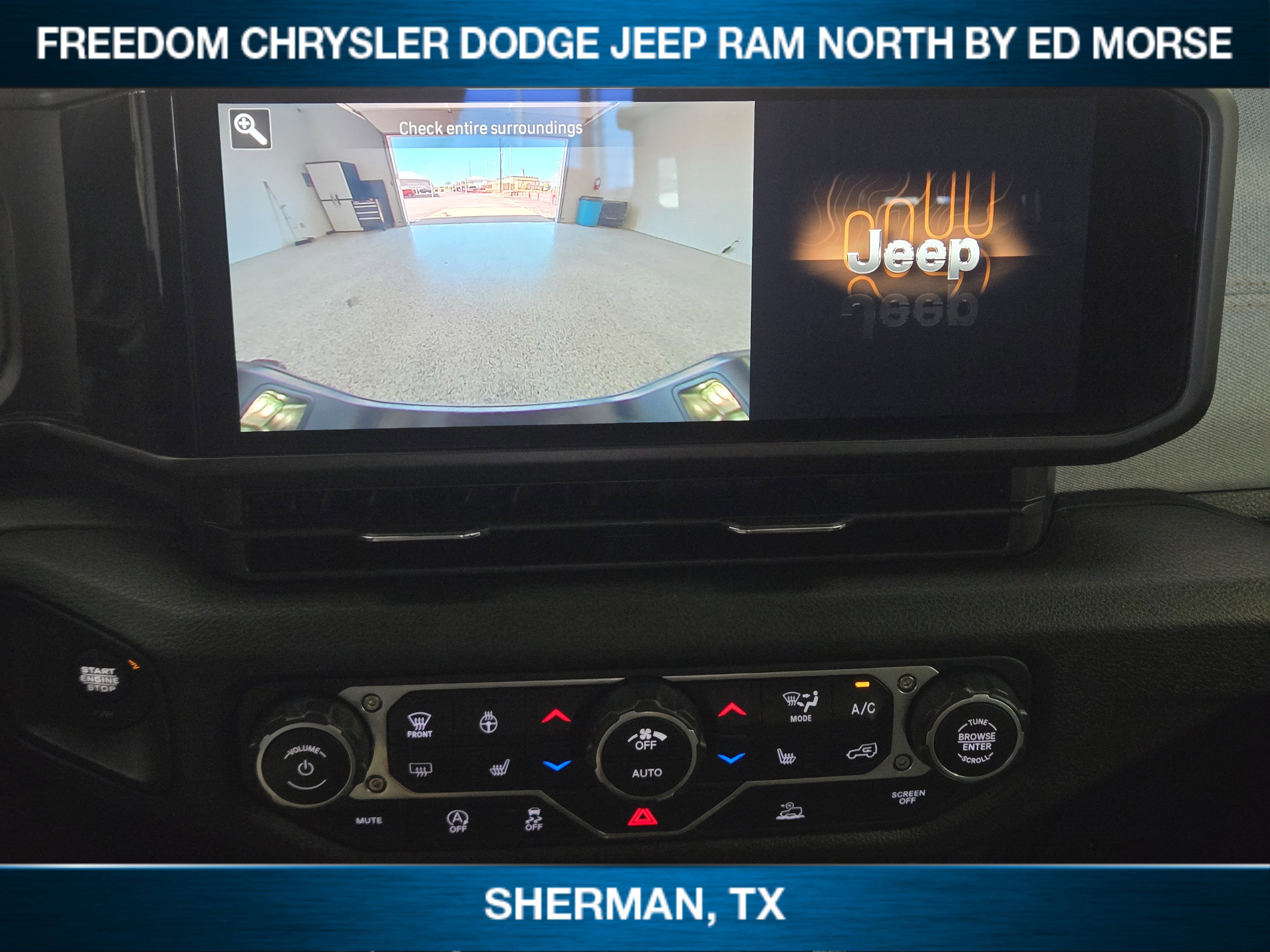 Used 2024 Jeep Gladiator Sport AWD/4WD image 12