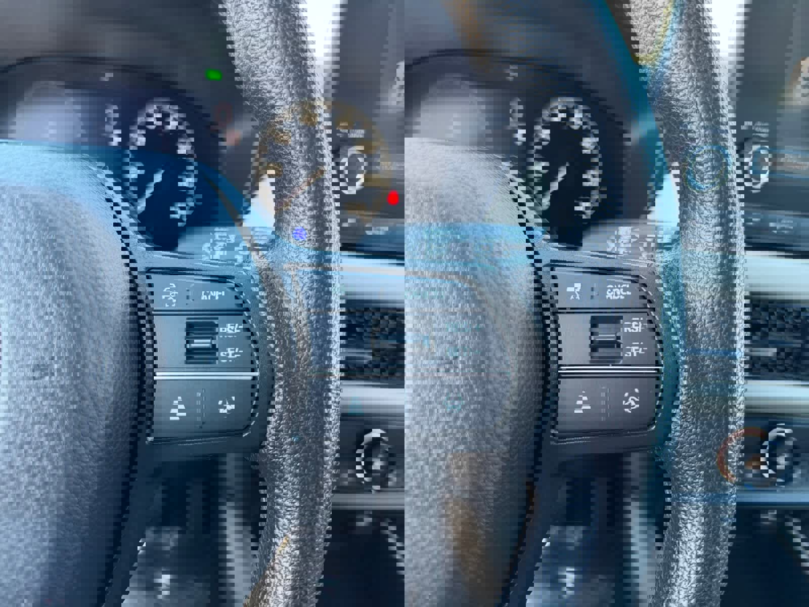 Used 2023 Honda HR-V LX image 13