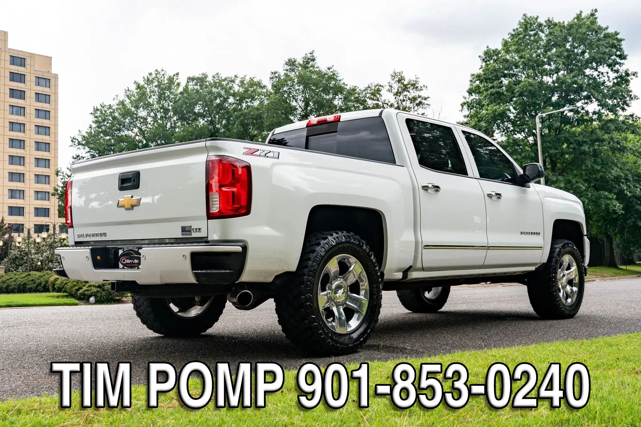Used 2018 Chevrolet Silverado 1500 LTZ Z71 w/ LTZ Plus Package AWD/4WD image 5