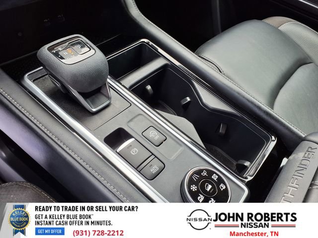 Used 2023 Nissan Pathfinder SL image 28