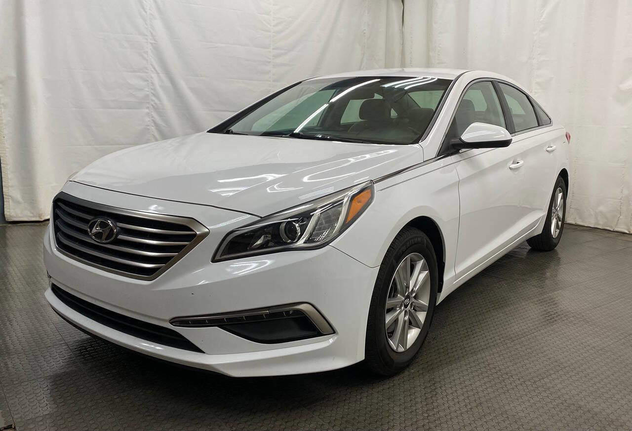 Used 2015 Hyundai Sonata SE FWD image 4