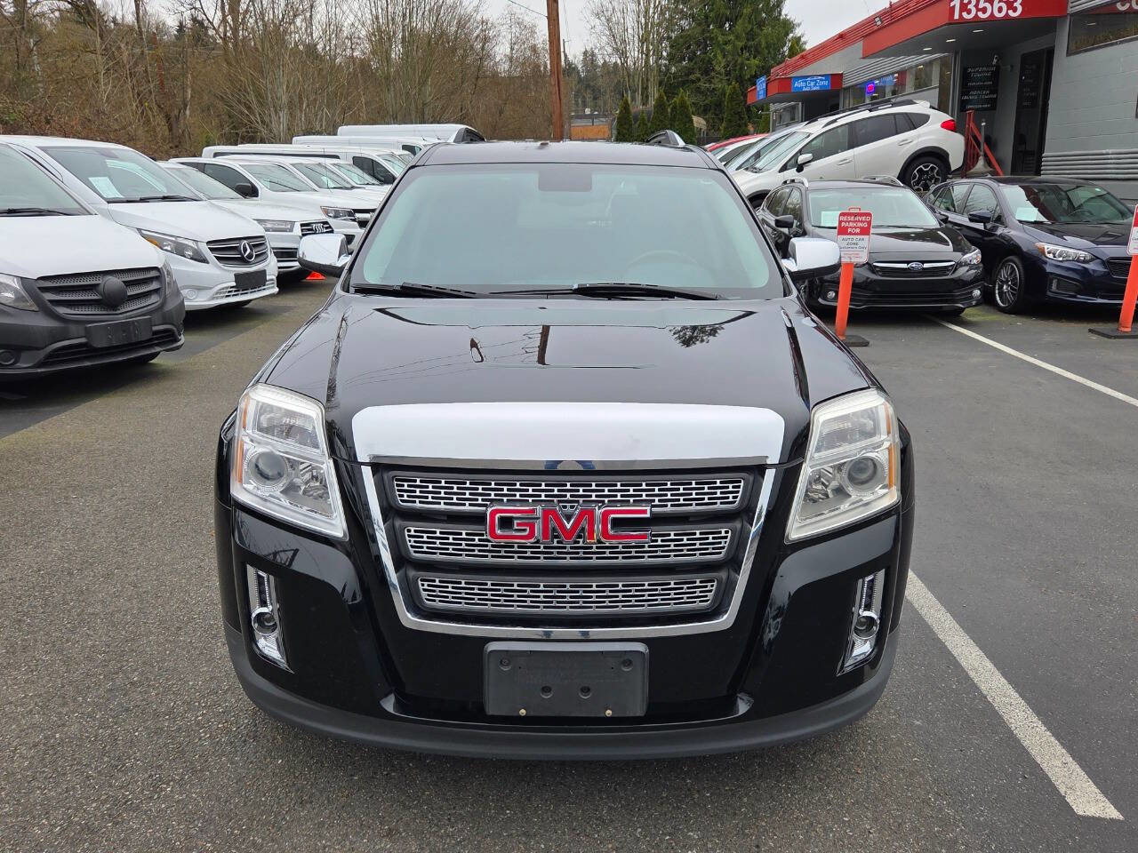 Used 2012 GMC Terrain SLT w/ Chrome and Technology Package image 2